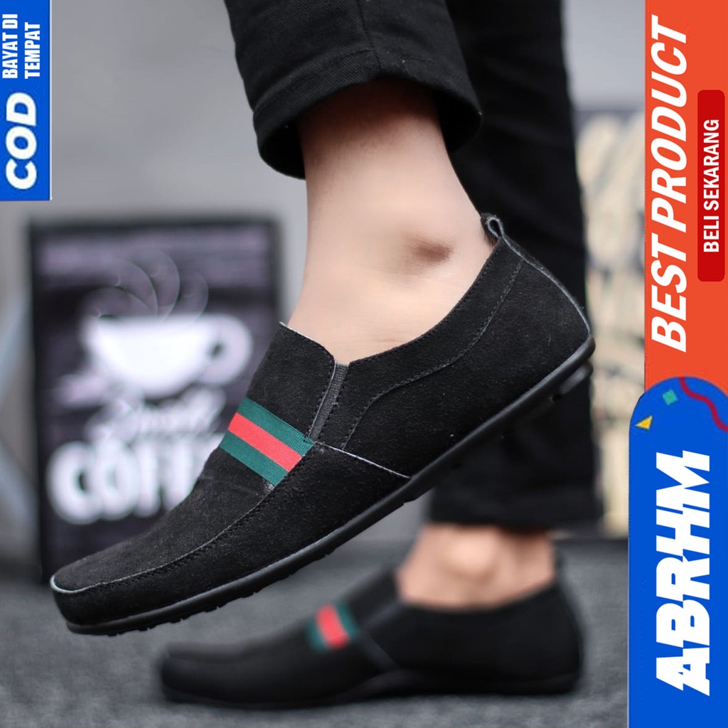Sepatu Slip On Santai Casual Kulit Asli Kerja Hitam Pria Abrhm Yomi