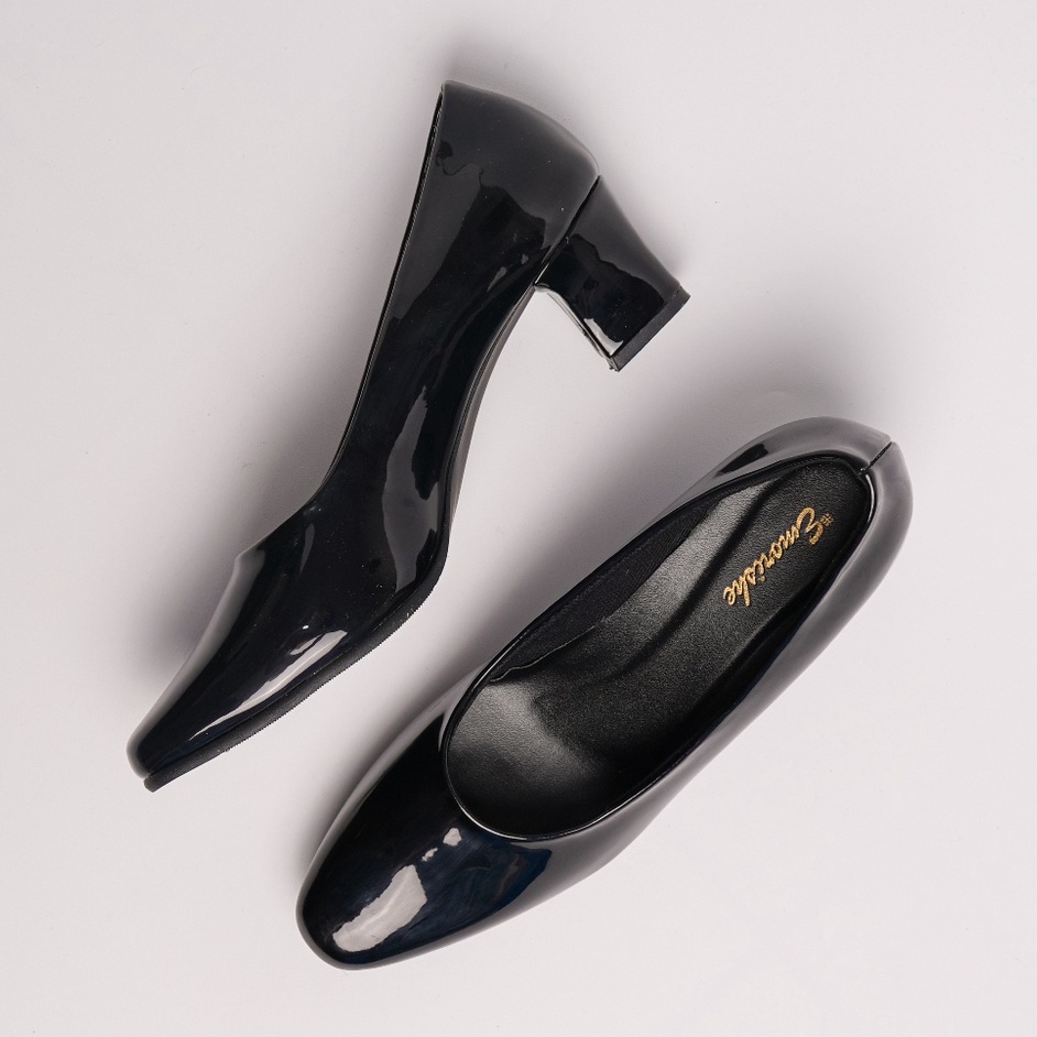 Sepatu Pentofel Hitam Glossy Wanita Big Size Uk 35~43 Hak 5cm/Sepatu Kantor Uk Besar/Sepatu Kerja/Se