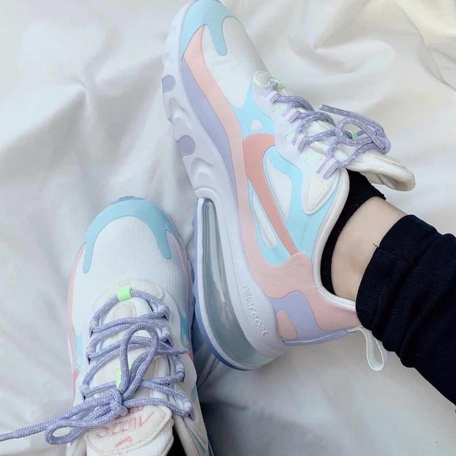 Langsung Checkout--Sneakers Air Max 270 React 'Sail Coral Stardust'