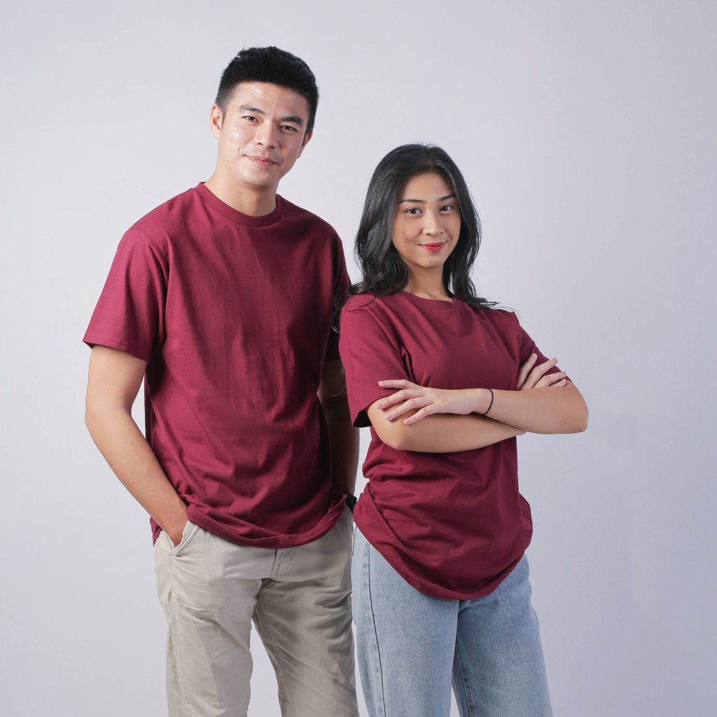 Kaos Polos Premium Bahan Cotton Combed 30s Basic Tshirt Premium Pria/Wanita Size M - XXL