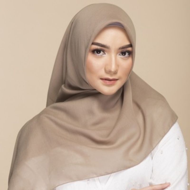 KERUDUNG SEGIEMPAT MURAH HIJAB SEGI EMPAT JILBAB POLOS ELZATTA KEISHA SHAMORA JILBAB POLOS ELZATTA T