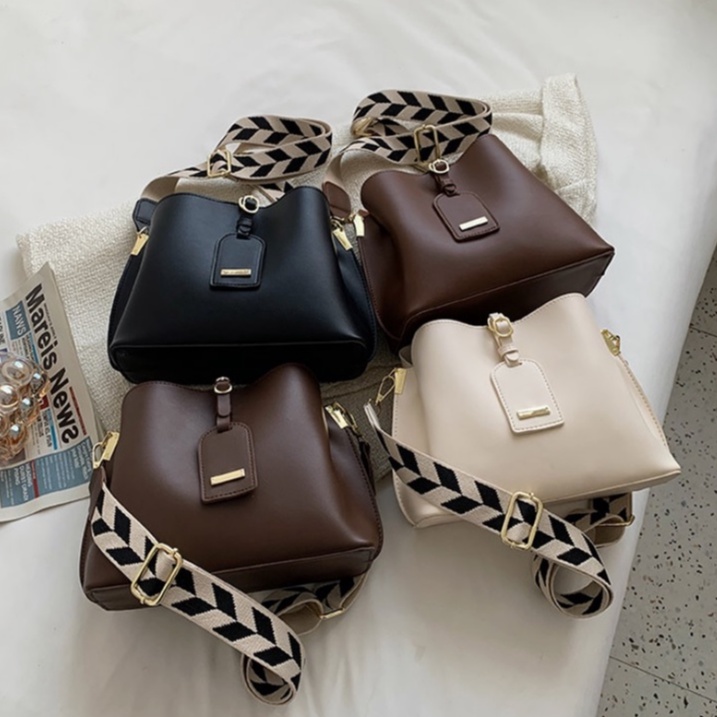 BJ81969 - BEIGE/BLACK/BROWN/COFFEE - TAS SLEMPANG CROSSBODY WANITA FASHION IMPORT MODIS ELEGAN TERMURAH TERLARIS TERBARU BAGSTORE JAKARTA TAS BATAM GT1969 CR7875