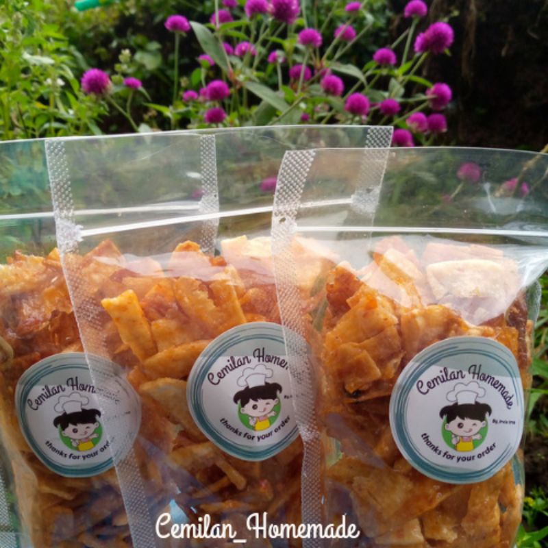 

keripik singkong pedas manis