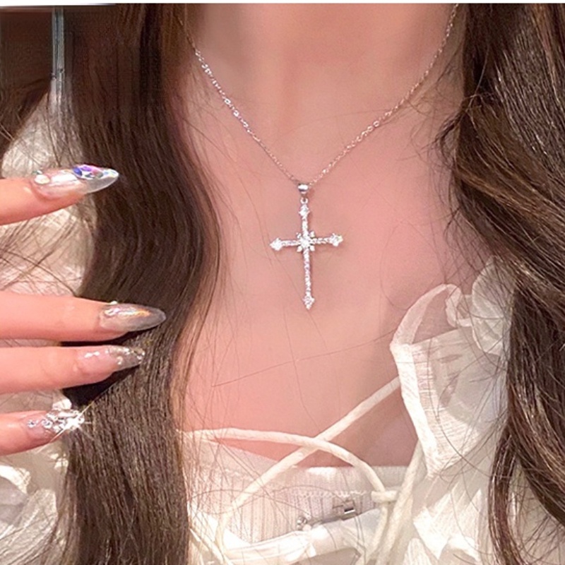 YEEZII Kalung Rantai Choker Liontin Salib Aksen Kristal Bahan Logam Warna Silver Untuk Wanita