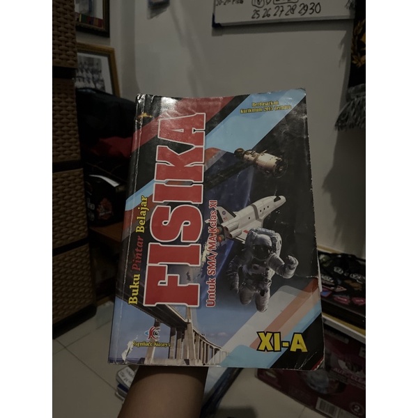 buku pintar belajar fisika kelas xi a sagufindo kinarya BEKAS