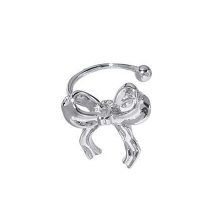 Roselife 1pc Anting Klip Tanpa Tindik Desain Pita Metal Gaya Korea Untuk Wanita