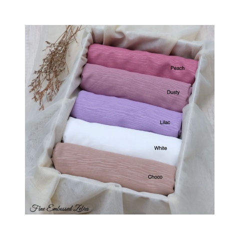 Midi Dress Combed Fany midi dress bo bahan kaos katun combed 24s Aplikasi sablon Ukuran s- xxl Ld 90 -120 cm Fashion muslim wanita Pakaian muslim wanita model terbaru 2023 Long tunik wanita jumbo Baju kaos oversize lengan panjang Gamis warna hitam