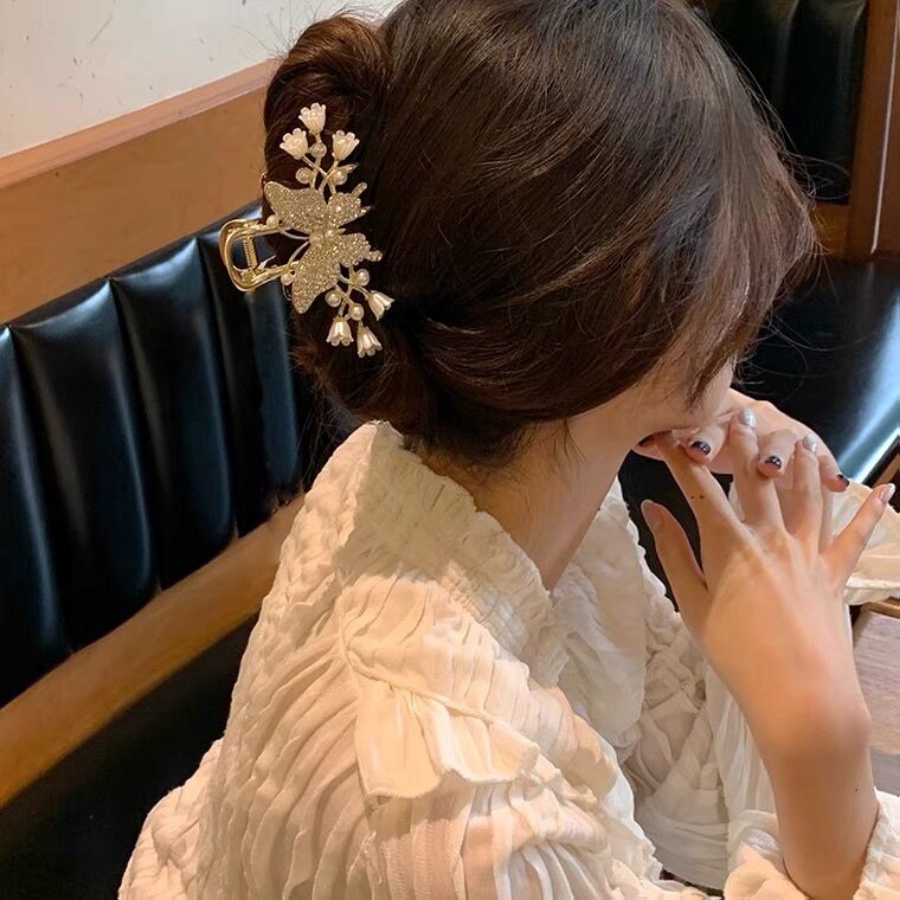 Jepit Rambut Ponytail Bahan Metal Aksen Mutiara Dan Berlian Imitasi Gaya Korea Untuk Wanita