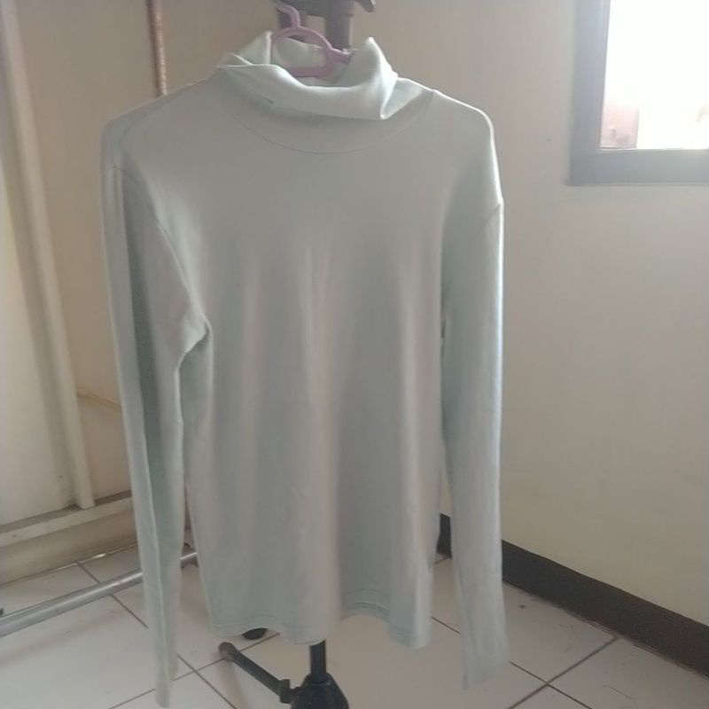 turtleneck preloved