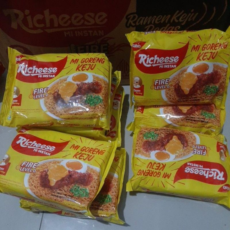 

mie richeese goreng level 0