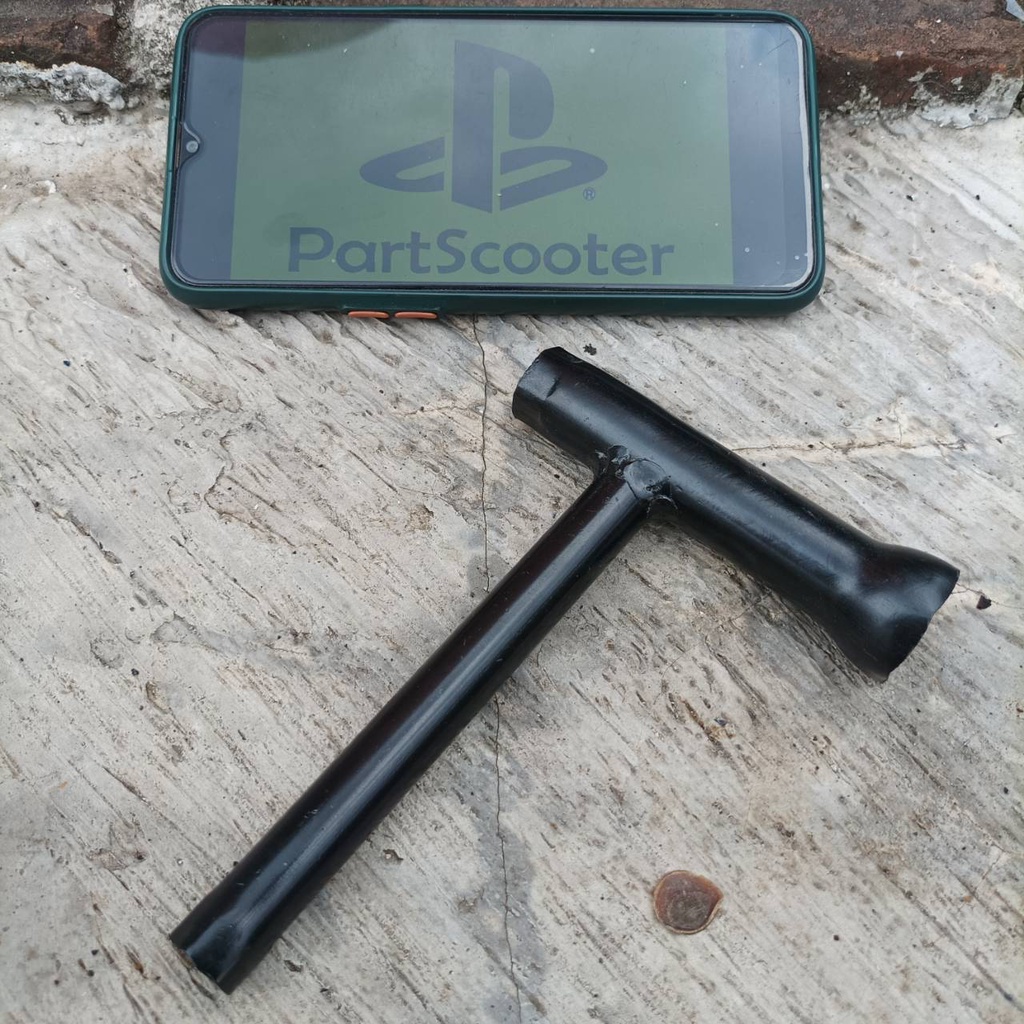 KUNCI BUSI VESPA TEBAL / KUNCI BUSI PANJANG VESPA BAHAN TEBAL