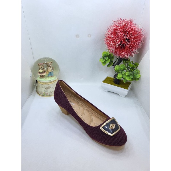 sepatu pansus wanita tumit tahu elzini import
