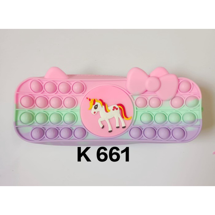 

KOTAK PENSIL POP IT TEMPAT PENSIL KARAKTER TAS POP IT ANAK POP IT - K-POP 661