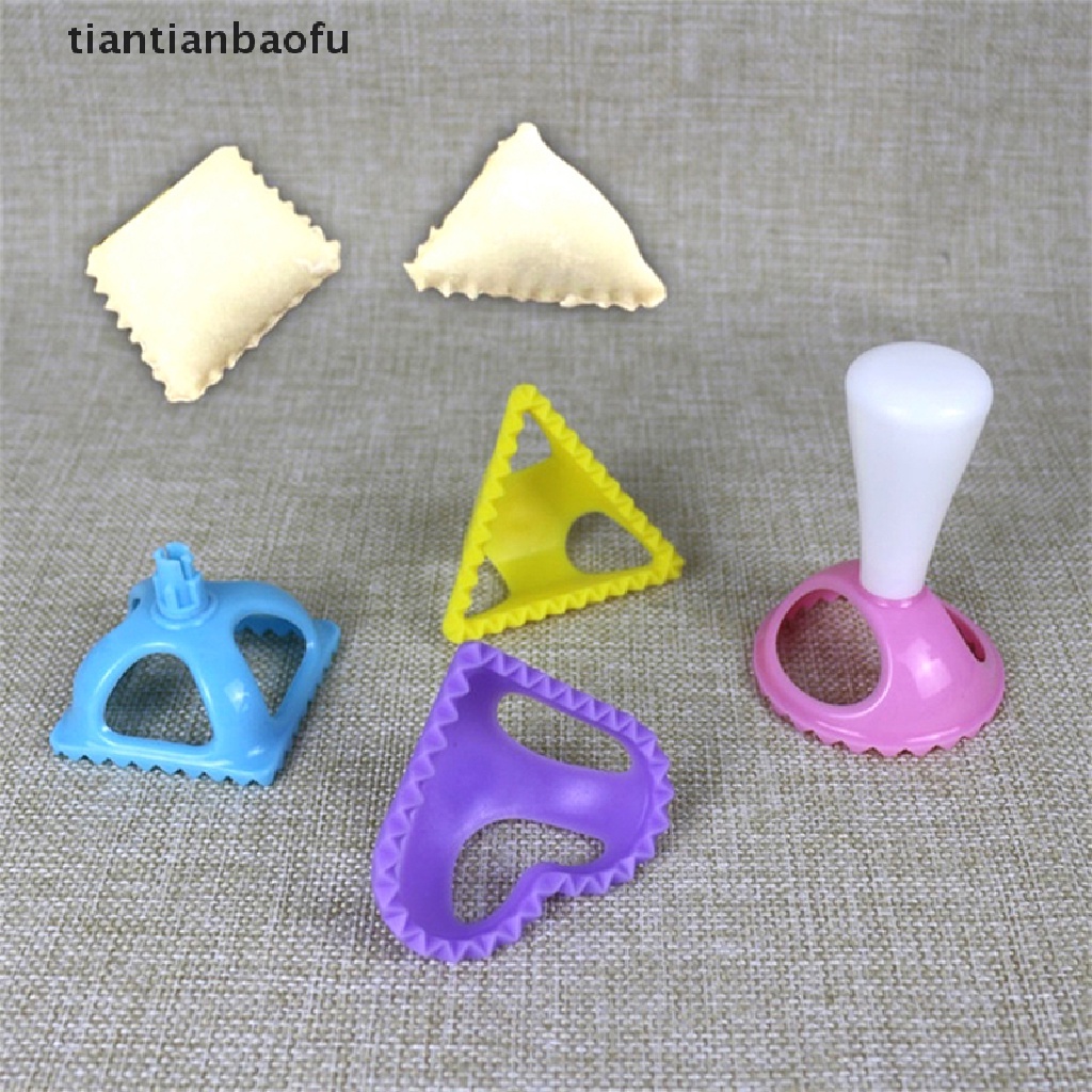 4 Pcs Cetakan Adonan Pangsit Ravioli Model Tekan Untuk Alat Memasak