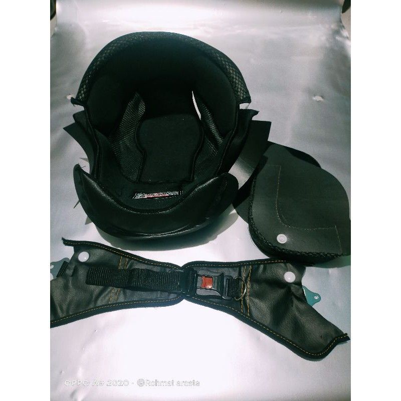 COD spon busa helm Cargloss fullset 1 set / tali busa helm retro Cargloss full set + tali