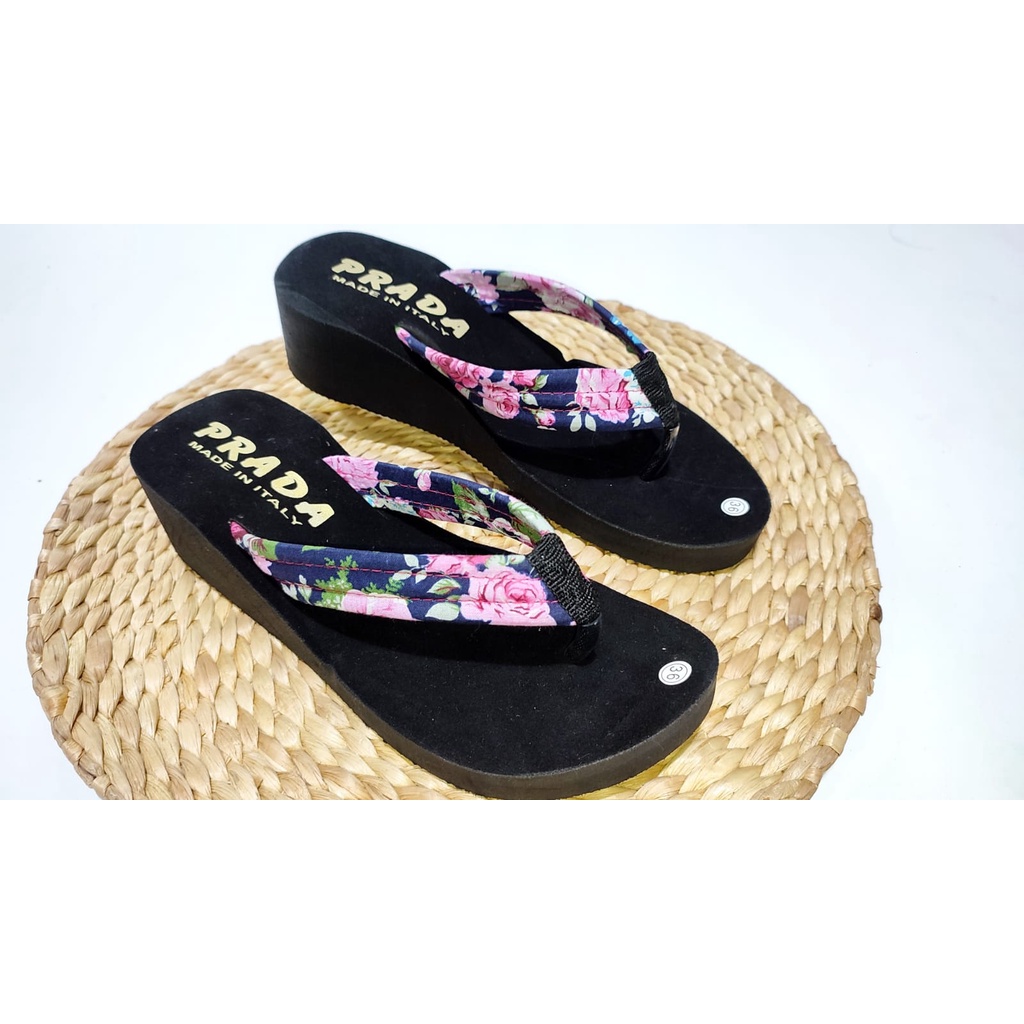 Sandal wedges wanita balok bunga/sandal wedges cantik