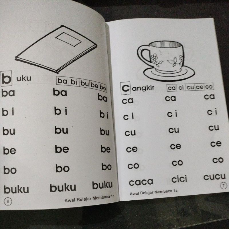 buku awal belajar membaca isi 2 buku  1A &amp; 1B.15×24 CM