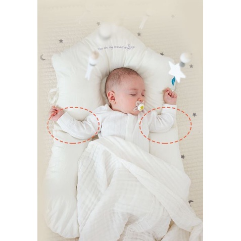 2in1 Bantal Bayi Anti Peyang dan Anti Kaget Ekslusif Bantal Peluk Bisa