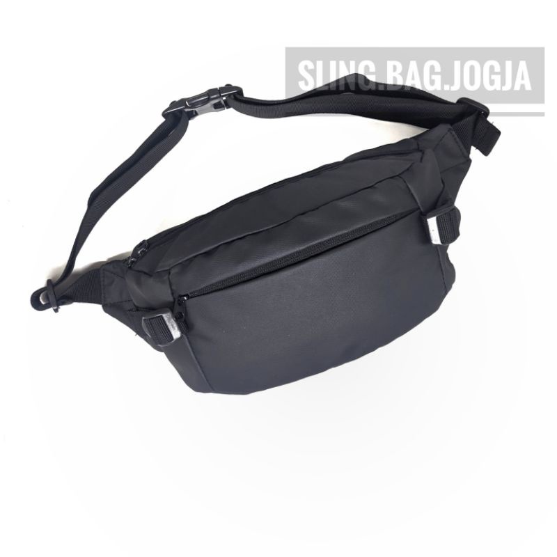 Waist Bag - Tas Selempang Bahu  - Waistbag - Tas Pinggang Pria &amp; Wanita Hitam Polos Waterproof Casual Premium Quality