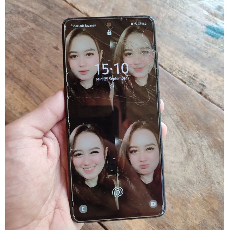 LCD SAMSUNG A51 ORIGINAL COPOTAN MINUS RETAK GLASS SATU SET + BATERAI + FLEKSIBLE + CONEKTOR BOOT BA
