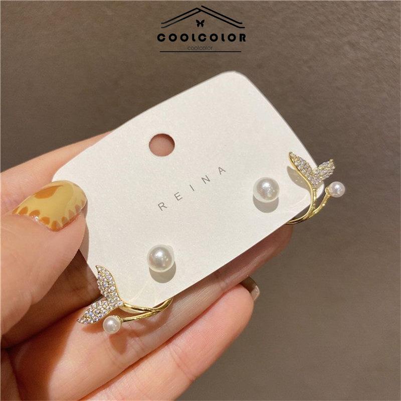 COD❤️1 Pasang Anting Stud Trend Baru Fashion Liontin Sederhana Anting Wanita Populer Murah Wanita Fashion Wanita Sederhana Aksesoris Perhiasan Hadiah Ulang Tahun
