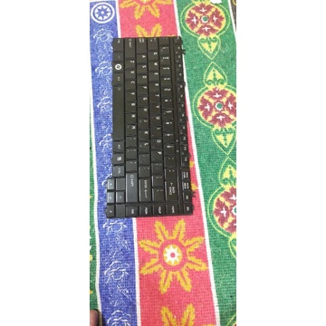 keyboard laptop Toshiba satelite L510