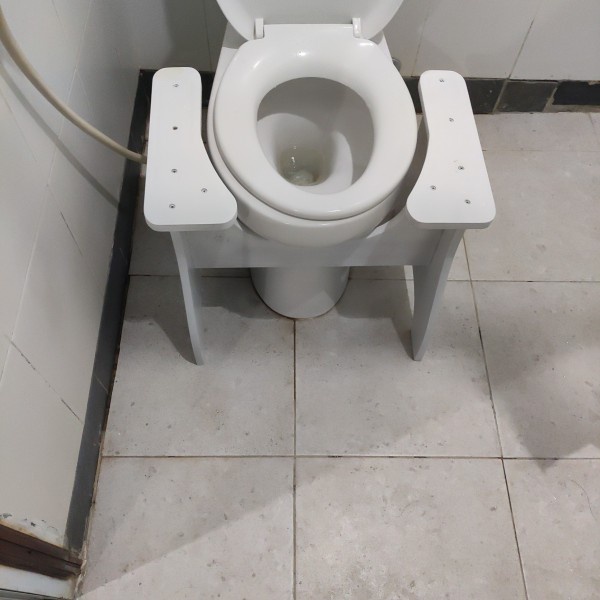 Pijakan Toilet Kayu/Stool pijakan kaki