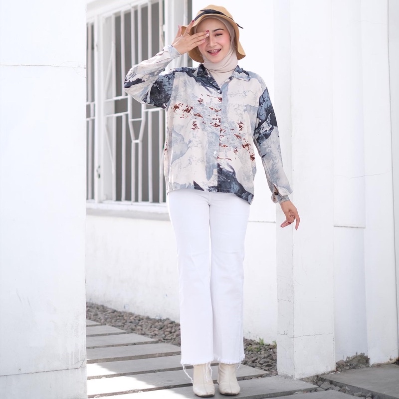 ICE BLUE KEMEJA VINTAGE MOTIF KOREA TERBARU