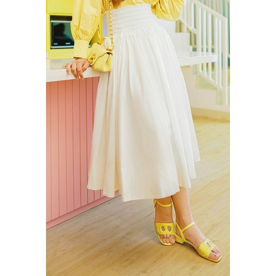 SMOCKED MAXI SKIRT WHITE - BENANG JARUM