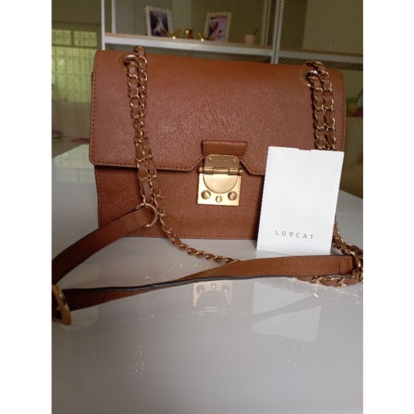 preloved lovcat rantai