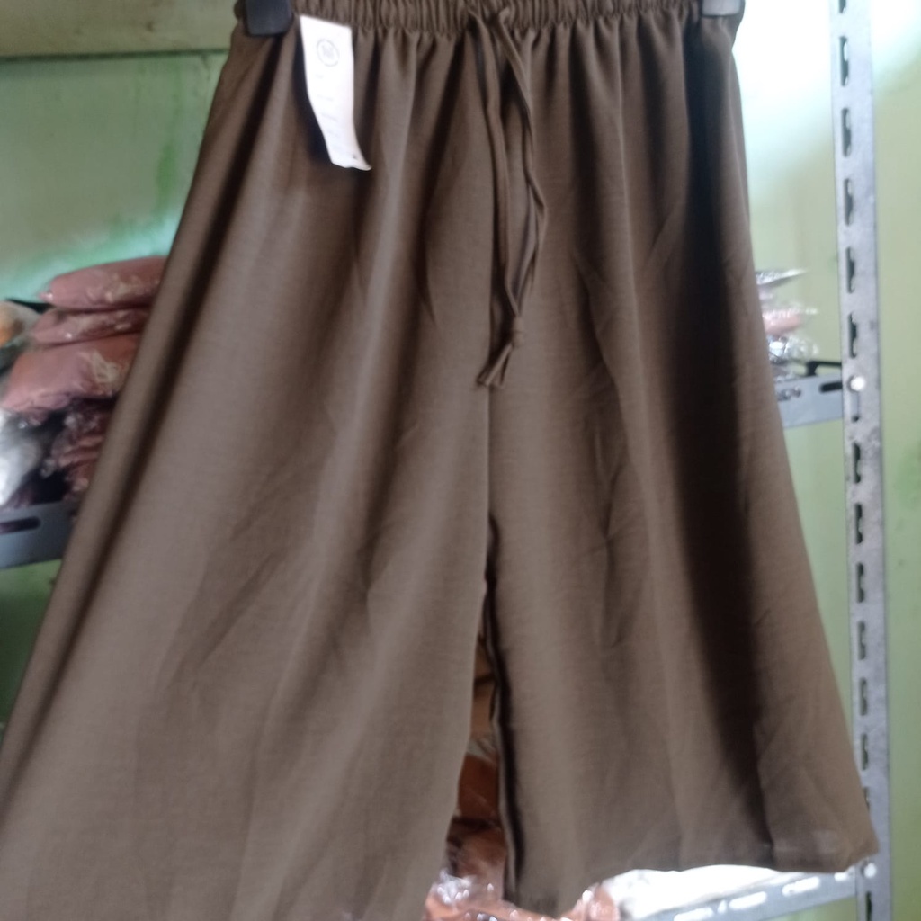 𝓖𝓻𝓸𝓼𝓲𝓻 Kulot Pendek Jumbo Crinkle