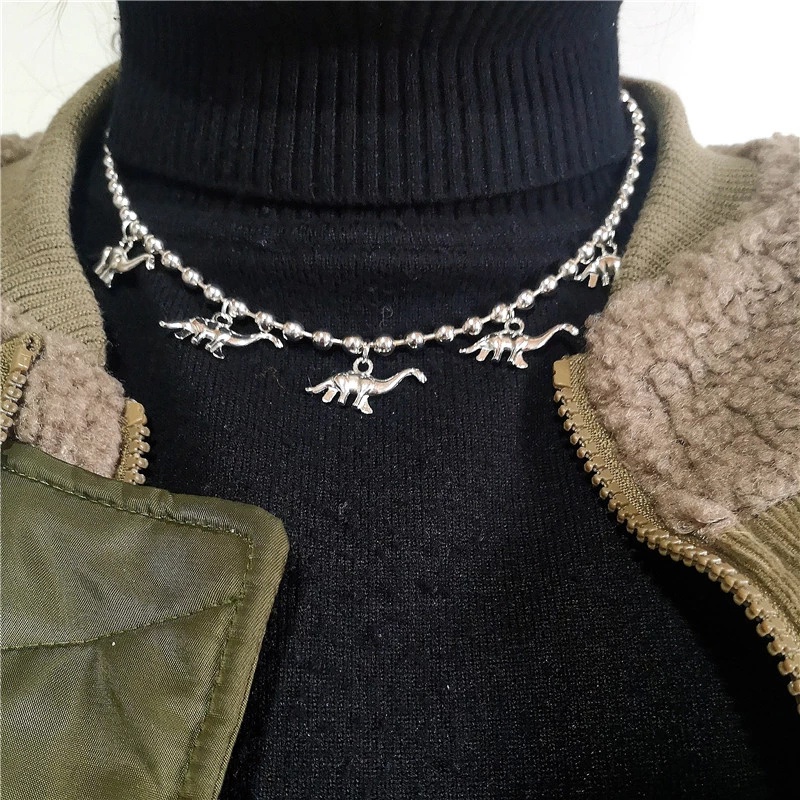 Kalung Rantai Liontin Bentuk Dinosaurus Bahan Logam Gaya Vintage Harajuku Punk Untuk Wanita