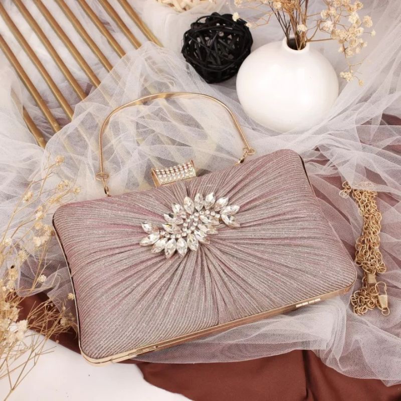 TAS PESTA KONDANGAN WANITA DOMPET CLUTCH HANDBAG HAND BAG SHOULDER TENTENG JINJING TALI RANTAI WANITA CEWEK CEWE PEREMPUAN FASHION BATAM BRANDED MURAH PREMIUM TERBARU KEKINIAN MEWAH ELEGAN 2022 MAC 39 BERKUALITAS BAGUS MOTIF CANTIK KEREN IMPORT KEKINIAN