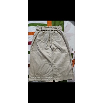 uniqlo rok span wanita