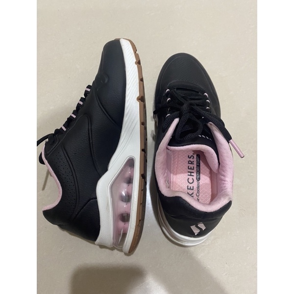 Skechers Air-Cooled (Memory Foam)