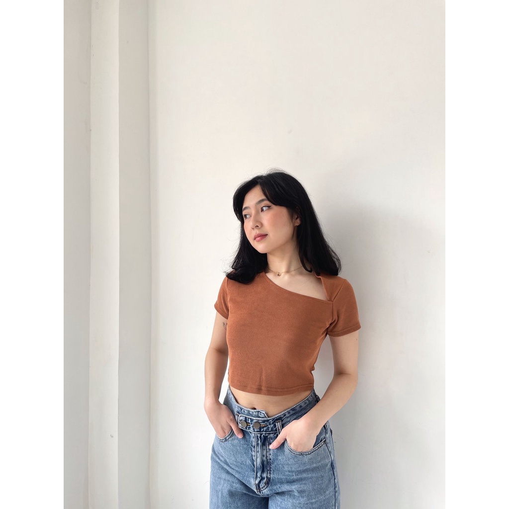 POTTIE - Keiko Top - Atasan Crop Wanita