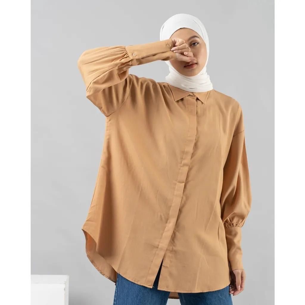kemeja oversize/kemeja perempuan/kemeja kasual