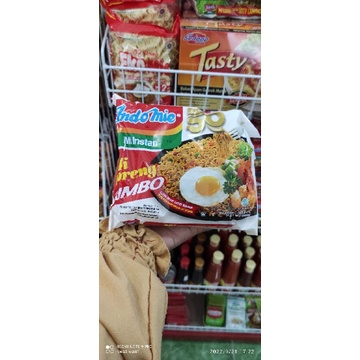 

INDOMIE GORENG JUMBO