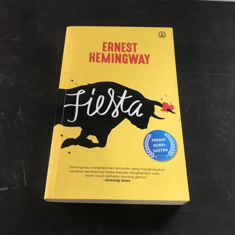 Ernest Hemingway - Fiesta (Novel Sastra)