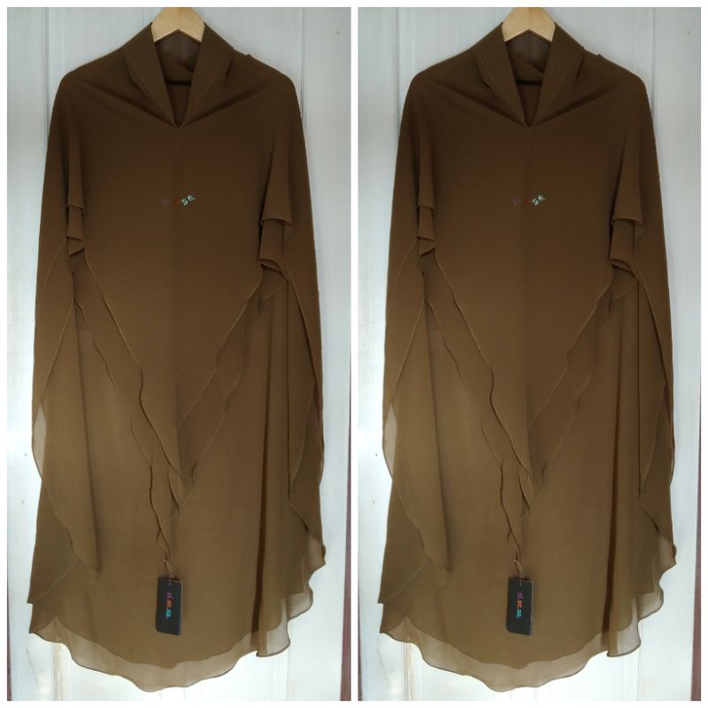 Khimar Sumaya Sisesa