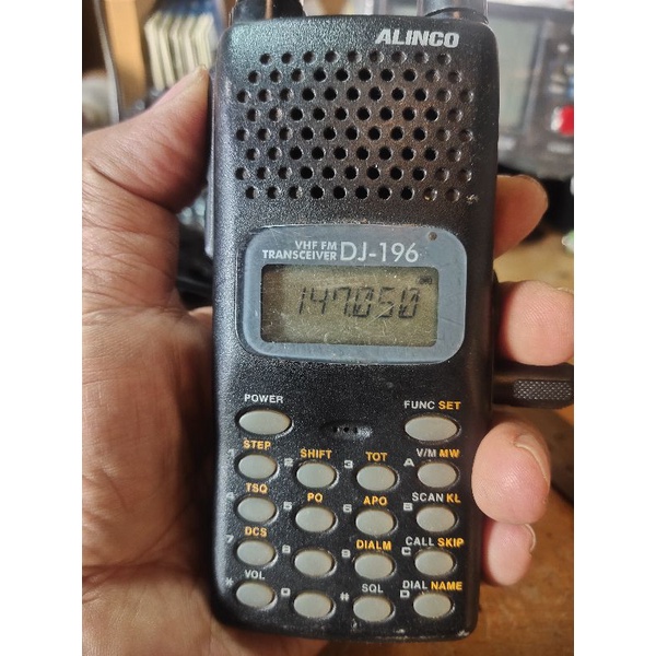 ALINCO DJ 195/6 HANDI TALKIE ALINCO RADIO KOMUNIKASI HT ALINCO DJ195/6