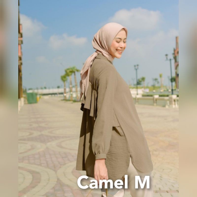 SIAP KIRIM Selena Blouse Lightsclo lights.clo