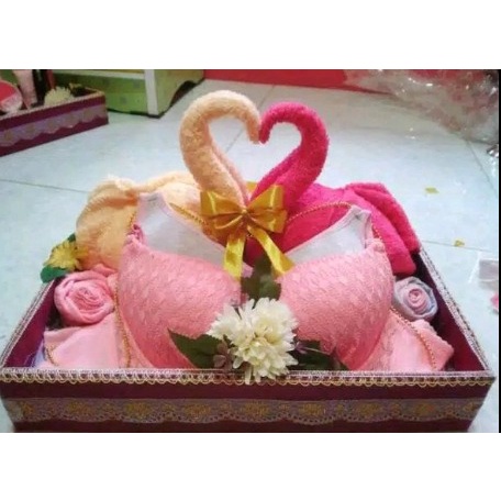 BEST PRODUK  SESERAHAN PERNIKAHAN HANDUK DAN PAKAIAN DALAM, SESERAHAN PERNIKAHAN YANG PALING DICARI 