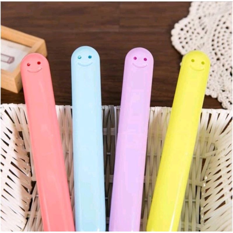 Tempat Kotak Sikat Gigi Motif Smiley