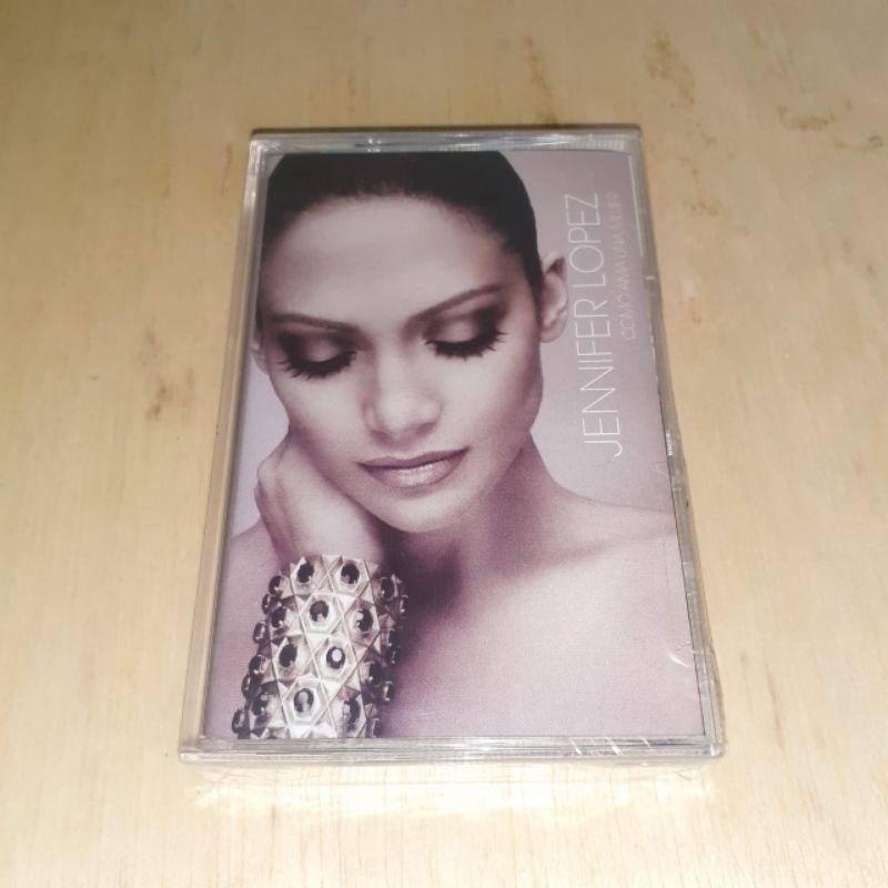 Kaset JENNIFER LOPEZ - Como Ama Una Mujer