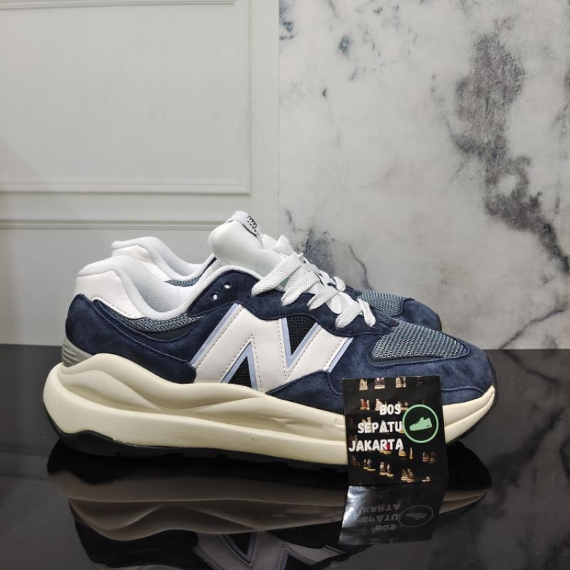 New Balance 5740 Navy White