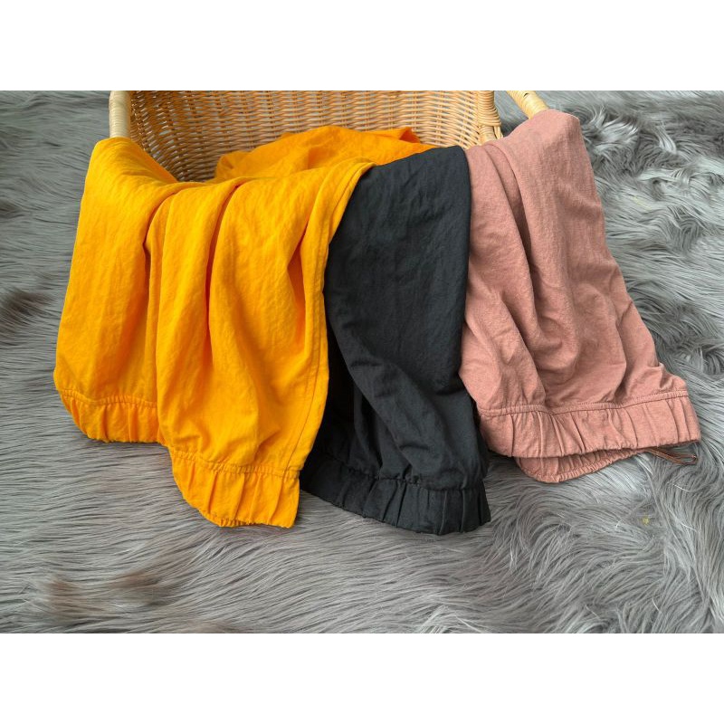 GU by by Unq skirt