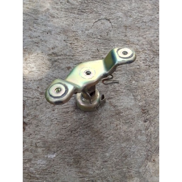 pangkon stang breket brecket dudukan stang setir seter depan motor suzuki smash 110 lama smash lama 