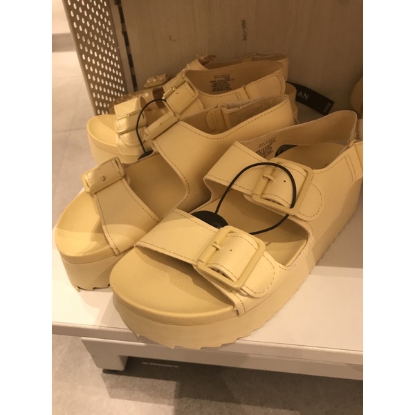 H&M Women’s - Sandal chunky Wedges yellow