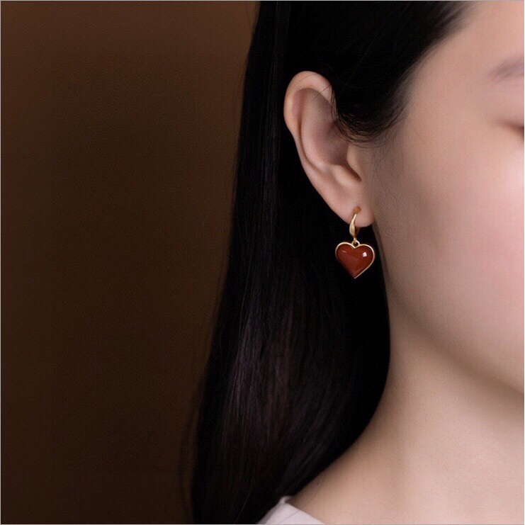 Goldkingdom Perhiasan Fashion Emas Asli Kadar 375 Bangkok Aksesoris Ready Stock Anting Cinta Peach Berbentuk Hati Alami Southern Batu Akik Merah Berlapis Emas Anting Heritage Red Love Woman